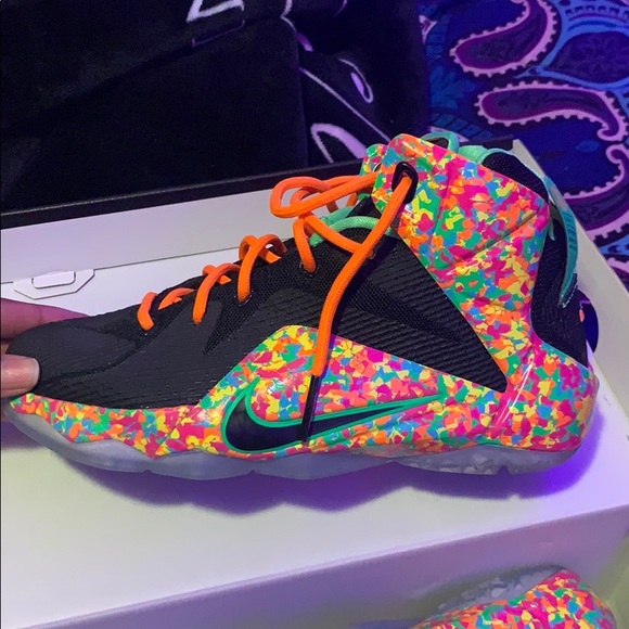 Lebron XII (GS)